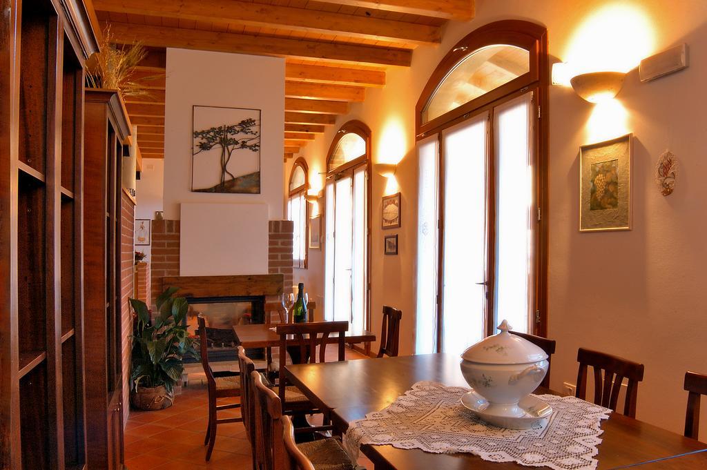 Agriturismo Gaggioli Borgo Delle Vigne زولا بريدوسا المظهر الخارجي الصورة